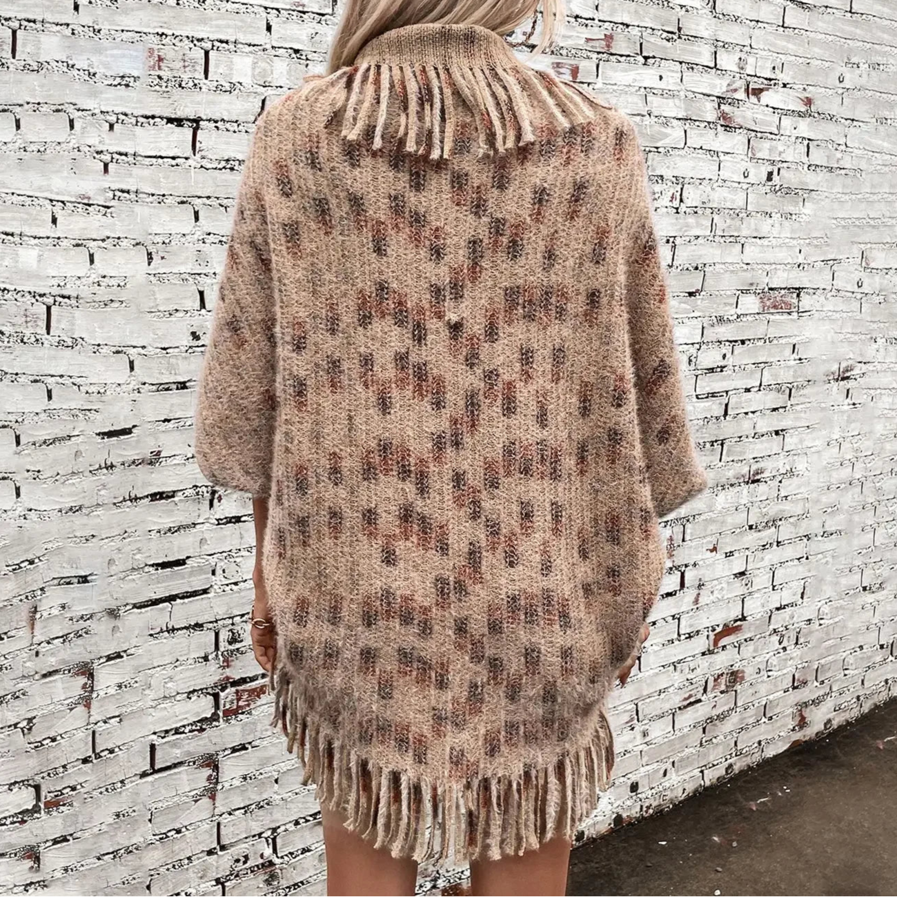 Wild Dune Fringe Cape